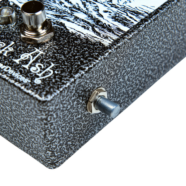 ギター EarthQuaker Devices Black Ash CULT EQD Black Ash Endangered Fuzz — EarthQuaker Devices